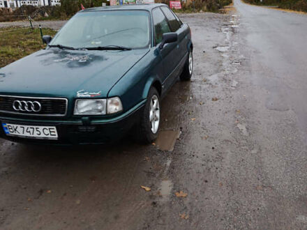Ауди 80 1992 в Ровно на Automoto.ua Зеленый Ауди 80, объемом двигателя 1.99 л и пробегом 300 тыс. км за 3750 $, фото 1 на Automoto.ua