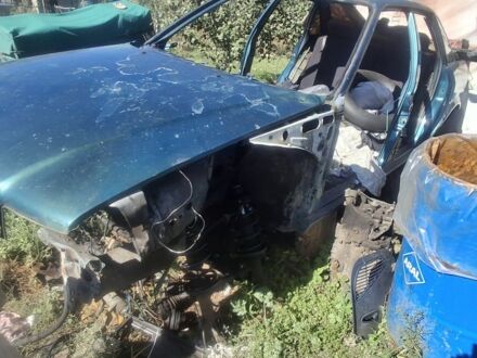 Зелений Ауді 80, об'ємом двигуна 2 л та пробігом 500 тис. км за 22 $, фото 1 на Automoto.ua