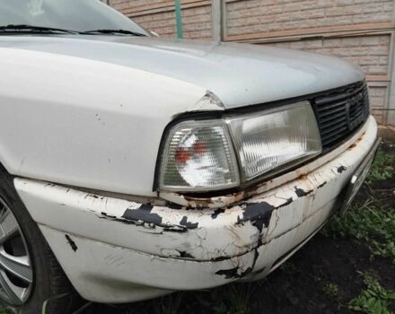 Белый Ауди 90, объемом двигателя 2.2 л и пробегом 200 тыс. км за 1187 $, фото 5 на Automoto.ua