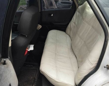 Белый Ауди 90, объемом двигателя 2.2 л и пробегом 200 тыс. км за 1187 $, фото 7 на Automoto.ua