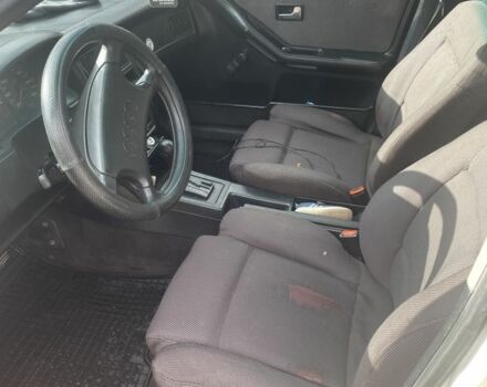 Белый Ауди 90, объемом двигателя 2.3 л и пробегом 10 тыс. км за 1500 $, фото 3 на Automoto.ua