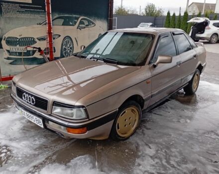 Бежевый Ауди 90, объемом двигателя 2.2 л и пробегом 333 тыс. км за 1500 $, фото 3 на Automoto.ua