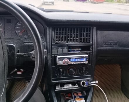 Бежевый Ауди 90, объемом двигателя 2.2 л и пробегом 333 тыс. км за 1500 $, фото 8 на Automoto.ua