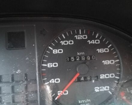 Бежевый Ауди 90, объемом двигателя 2.2 л и пробегом 333 тыс. км за 1500 $, фото 7 на Automoto.ua