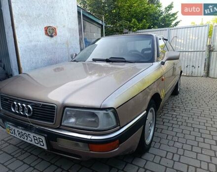 Бежевый Ауди 90, объемом двигателя 2.2 л и пробегом 290 тыс. км за 750 $, фото 2 на Automoto.ua