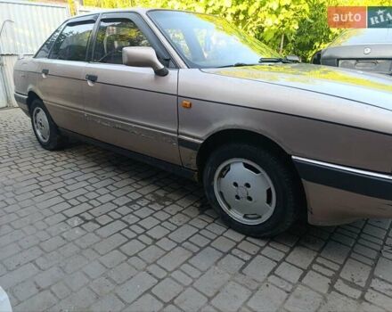 Бежевый Ауди 90, объемом двигателя 2.2 л и пробегом 290 тыс. км за 750 $, фото 6 на Automoto.ua