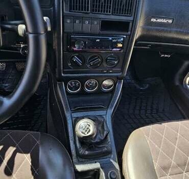 Черный Ауди 90, объемом двигателя 2.31 л и пробегом 450 тыс. км за 2699 $, фото 11 на Automoto.ua