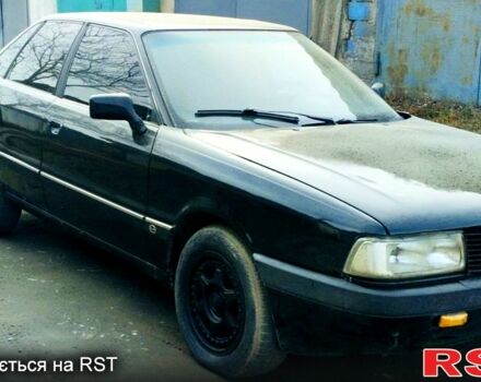 Черный Ауди 90, объемом двигателя 2.2 л и пробегом 300 тыс. км за 1350 $, фото 1 на Automoto.ua