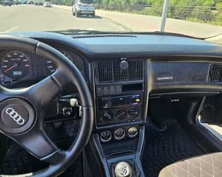 Черный Ауди 90, объемом двигателя 2.31 л и пробегом 450 тыс. км за 2699 $, фото 10 на Automoto.ua