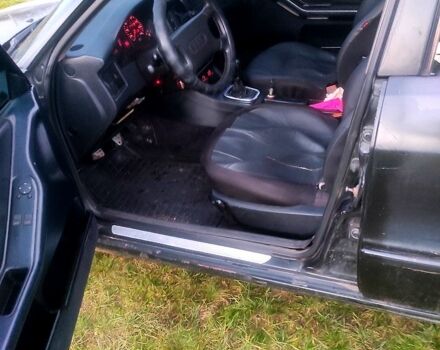 Черный Ауди 90, объемом двигателя 2 л и пробегом 0 тыс. км за 1900 $, фото 8 на Automoto.ua