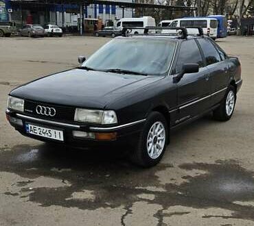 Черный Ауди 90, объемом двигателя 2.31 л и пробегом 450 тыс. км за 2699 $, фото 1 на Automoto.ua