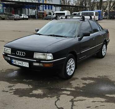 Черный Ауди 90, объемом двигателя 2.31 л и пробегом 450 тыс. км за 2699 $, фото 1 на Automoto.ua
