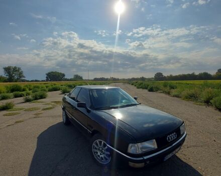 Черный Ауди 90, объемом двигателя 2 л и пробегом 757 тыс. км за 2375 $, фото 1 на Automoto.ua