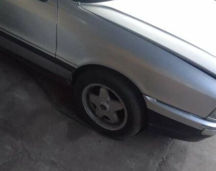 Серый Ауди 90, объемом двигателя 2.3 л и пробегом 200 тыс. км за 1200 $, фото 2 на Automoto.ua