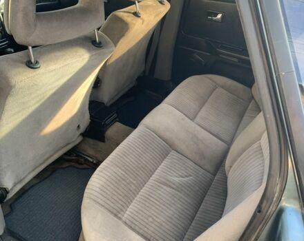 Синий Ауди 90, объемом двигателя 1.6 л и пробегом 300 тыс. км за 1050 $, фото 7 на Automoto.ua