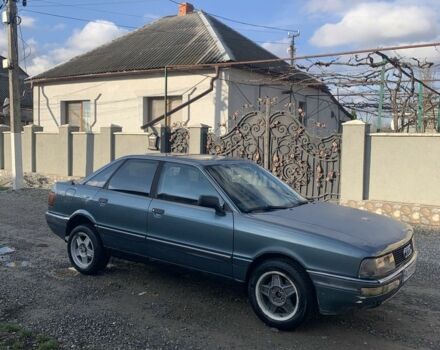 Синий Ауди 90, объемом двигателя 1.6 л и пробегом 300 тыс. км за 1050 $, фото 3 на Automoto.ua