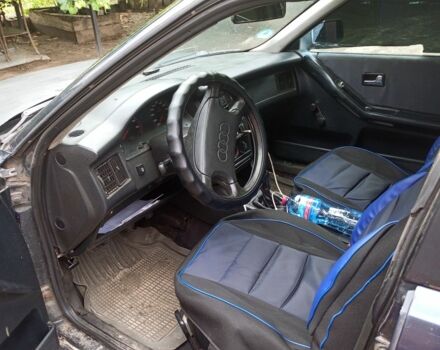 Синий Ауди 90, объемом двигателя 2 л и пробегом 350 тыс. км за 1050 $, фото 1 на Automoto.ua