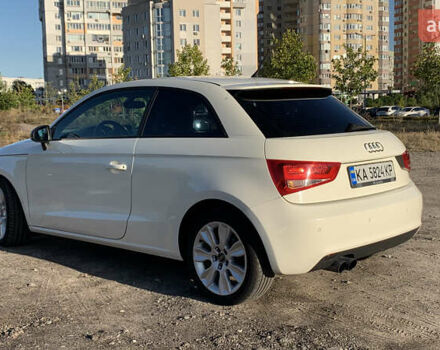Белый Ауди А1, объемом двигателя 1.39 л и пробегом 240 тыс. км за 8000 $, фото 3 на Automoto.ua