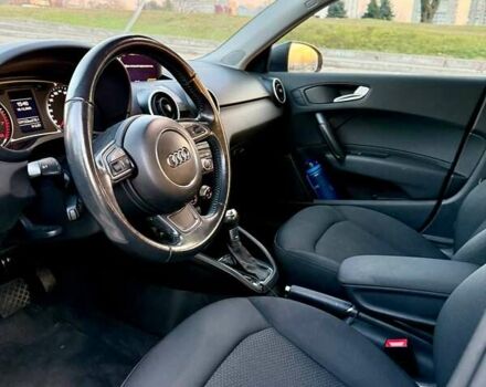 Белый Ауди А1, объемом двигателя 1.39 л и пробегом 127 тыс. км за 9000 $, фото 21 на Automoto.ua