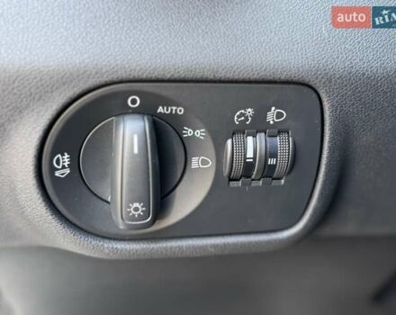 Белый Ауди А1, объемом двигателя 1.39 л и пробегом 144 тыс. км за 10299 $, фото 19 на Automoto.ua