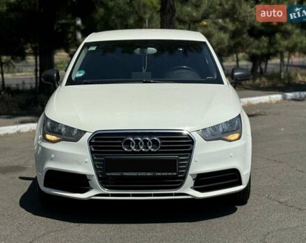 Белый Ауди А1, объемом двигателя 1.39 л и пробегом 144 тыс. км за 10299 $, фото 1 на Automoto.ua