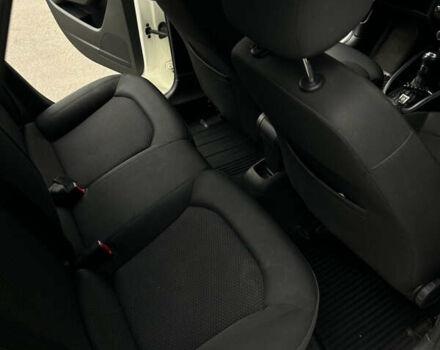 Белый Ауди А1, объемом двигателя 1.4 л и пробегом 118 тыс. км за 11800 $, фото 7 на Automoto.ua