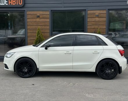 Білий Ауді А1, об'ємом двигуна 1.6 л та пробігом 229 тис. км за 8500 $, фото 5 на Automoto.ua