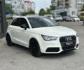 Білий Ауді А1, об'ємом двигуна 1.6 л та пробігом 229 тис. км за 8500 $, фото 4 на Automoto.ua