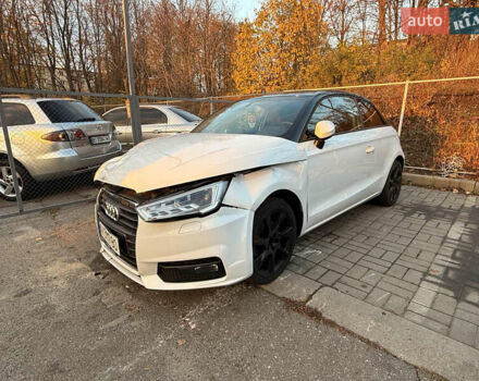 Белый Ауди А1, объемом двигателя 1.6 л и пробегом 35 тыс. км за 5400 $, фото 8 на Automoto.ua