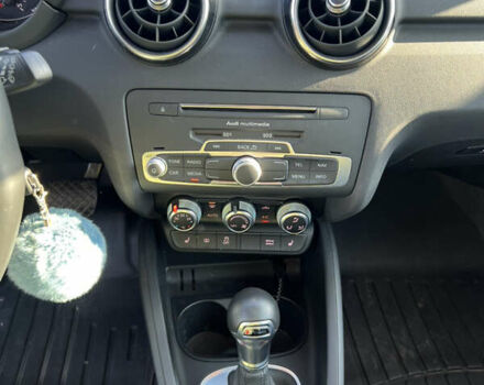 Білий Ауді А1, об'ємом двигуна 1.6 л та пробігом 35 тис. км за 16000 $, фото 10 на Automoto.ua