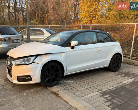 Білий Ауді А1, об'ємом двигуна 1.6 л та пробігом 35 тис. км за 5800 $, фото 5 на Automoto.ua