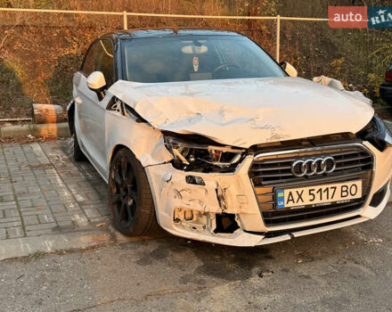 Білий Ауді А1, об'ємом двигуна 1.6 л та пробігом 35 тис. км за 5800 $, фото 14 на Automoto.ua
