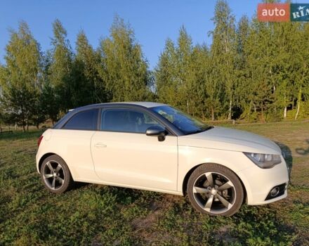 Белый Ауди А1, объемом двигателя 1.6 л и пробегом 223 тыс. км за 11000 $, фото 1 на Automoto.ua