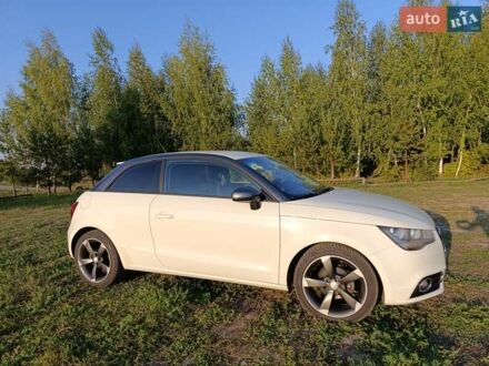 Ауді А1 2011 у Сокале на Automoto.ua Білий Ауді А1, об'ємом двигуна 1.6 л та пробігом 223 тис. км за 11500 $, фото 1 на Automoto.ua