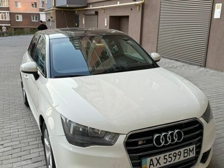 Білий Ауді А1, об'ємом двигуна 1.39 л та пробігом 180 тис. км за 9500 $, фото 1 на Automoto.ua