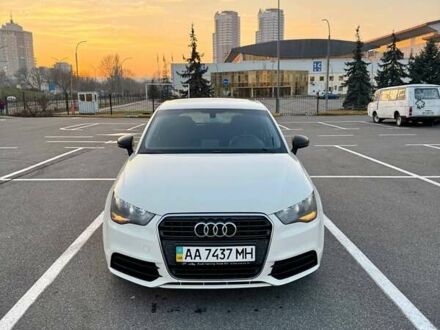 Білий Ауді А1, об'ємом двигуна 1.39 л та пробігом 127 тис. км за 9000 $, фото 1 на Automoto.ua