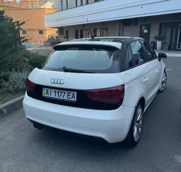 Белый Ауди А1, объемом двигателя 1.4 л и пробегом 240 тыс. км за 7000 $, фото 1 на Automoto.ua