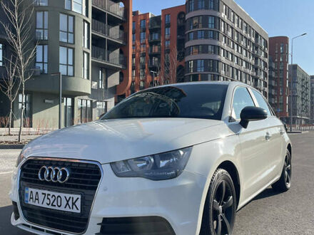 Ауді А1 2013 у Києві на Automoto.ua Білий Ауді А1, об'ємом двигуна 1.4 л та пробігом 115 тис. км за 13800 $, фото 1 на Automoto.ua