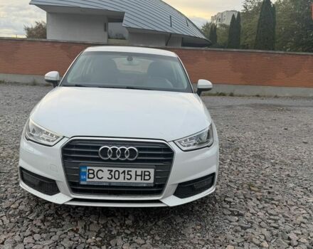 Белый Ауди А1, объемом двигателя 1.6 л и пробегом 47 тыс. км за 12500 $, фото 1 на Automoto.ua