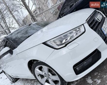 Білий Ауді А1, об'ємом двигуна 1.6 л та пробігом 120 тис. км за 13500 $, фото 1 на Automoto.ua
