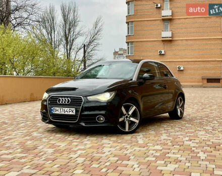 Черный Ауди А1, объемом двигателя 1.4 л и пробегом 240 тыс. км за 8900 $, фото 1 на Automoto.ua