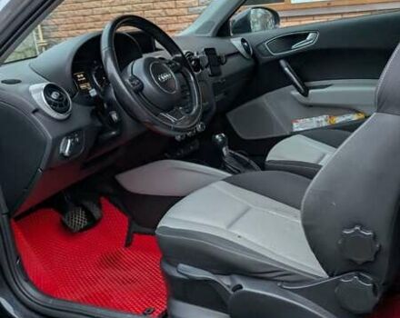 Чорний Ауді А1, об'ємом двигуна 1.39 л та пробігом 260 тис. км за 9500 $, фото 7 на Automoto.ua