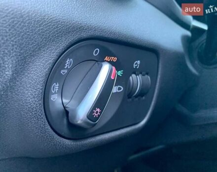 Чорний Ауді А1, об'ємом двигуна 1.39 л та пробігом 204 тис. км за 8990 $, фото 16 на Automoto.ua