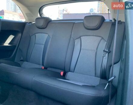 Черный Ауди А1, объемом двигателя 1.39 л и пробегом 204 тыс. км за 8290 $, фото 9 на Automoto.ua