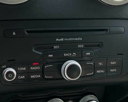 Черный Ауди А1, объемом двигателя 1.6 л и пробегом 209 тыс. км за 9750 $, фото 15 на Automoto.ua