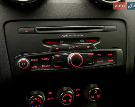 Черный Ауди А1, объемом двигателя 1.6 л и пробегом 51 тыс. км за 15500 $, фото 27 на Automoto.ua