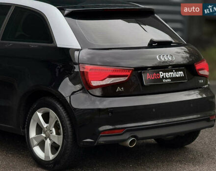 Черный Ауди А1, объемом двигателя 1.6 л и пробегом 51 тыс. км за 15500 $, фото 10 на Automoto.ua