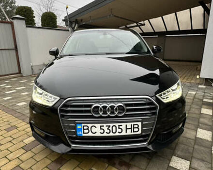 Чорний Ауді А1, об'ємом двигуна 1.6 л та пробігом 90 тис. км за 12900 $, фото 3 на Automoto.ua