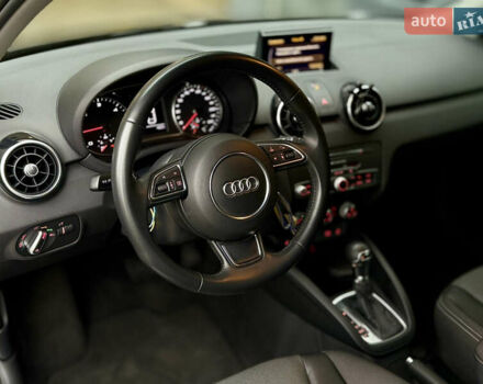 Черный Ауди А1, объемом двигателя 1.6 л и пробегом 51 тыс. км за 15500 $, фото 16 на Automoto.ua