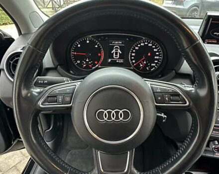 Чорний Ауді А1, об'ємом двигуна 1.6 л та пробігом 90 тис. км за 12900 $, фото 13 на Automoto.ua
